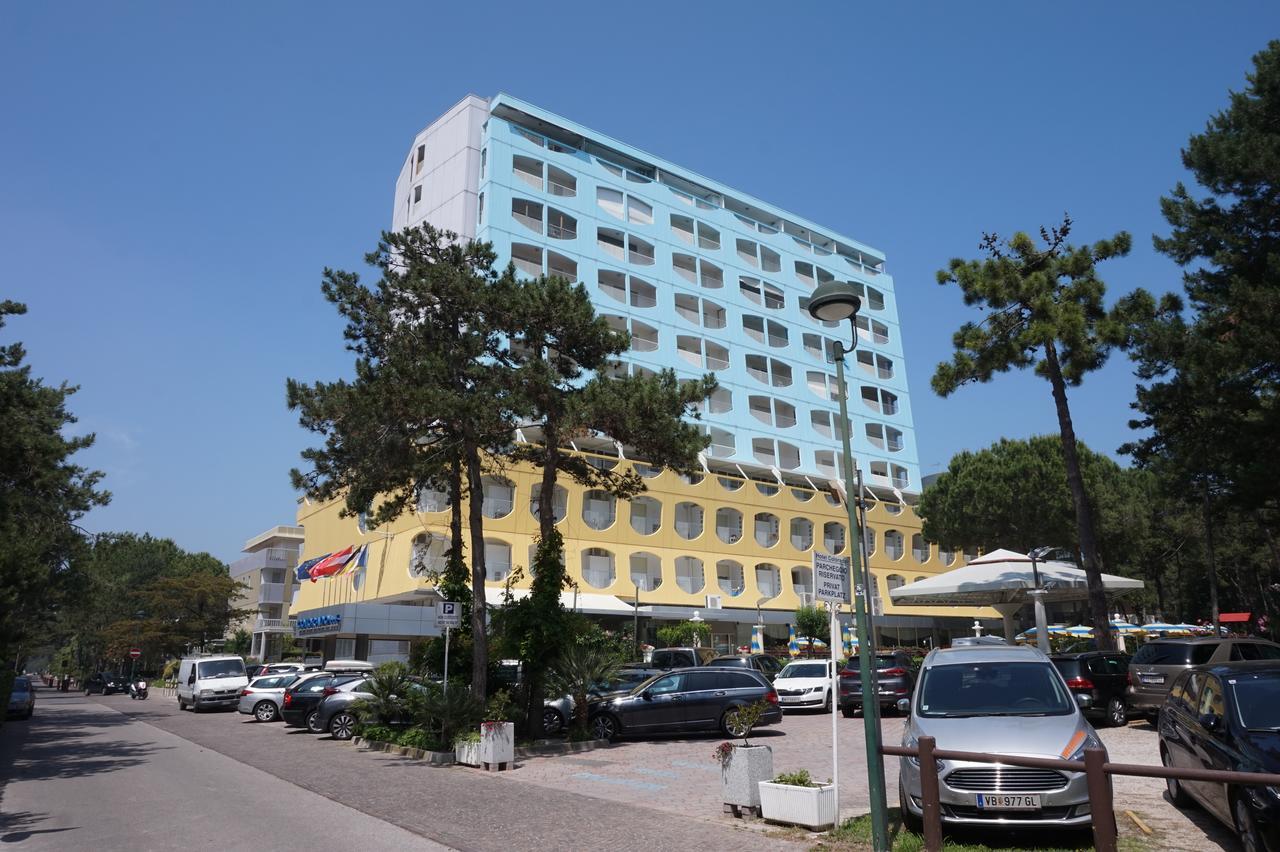 Apartamento Colorado Lignano Lignano Sabbiadoro Exterior foto